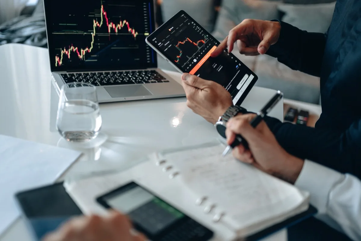 How Your Business Can Stay Ahead of the Recession: Invest in Automating Technologies